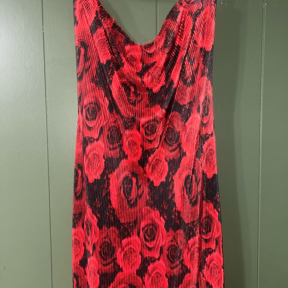 Fashion Nova Vibrant Red and Black Floral Dress